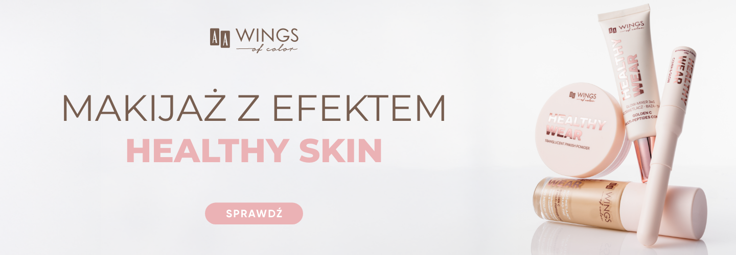 Baner przedstawia kosmetyki AA Wings Of Color Healthy Wear na jasnym tle. Na banerze znajdują się produkty do makijażu: baza pod makijaż, podkład, korektor i puder. Test na banerze brzmi: "Makijaż z efektem healthy skin - sprawdź” oraz różowy przycisk „SP